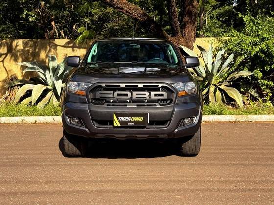 FORD RANGER 2.2 XLS 4X4 CD 16V DIESEL 4P AUTOMÁTICO